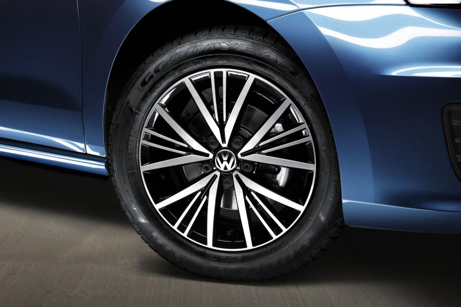 Колеса Volkswagen Vento Allstar 2016 года  (MX) (фото 6 из 10)